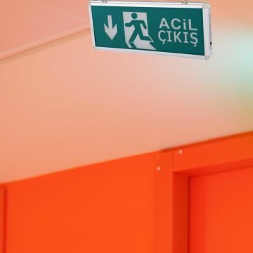 Cata 3 Saat Şarjlı Ledli Exit Armatür CT-9178