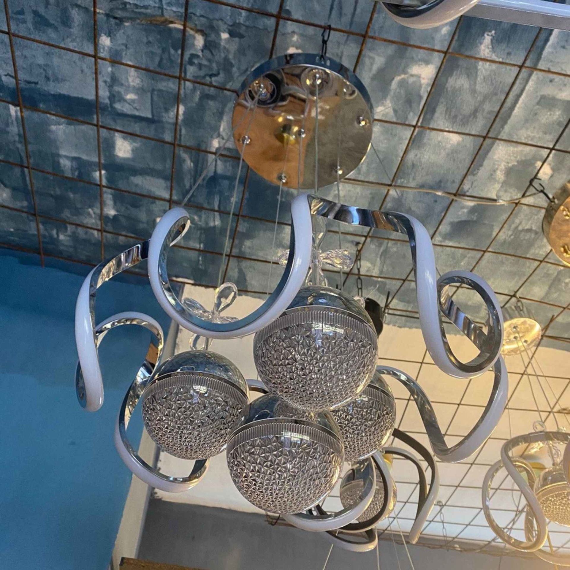 4 Toplu Silver Kaplama Led Salon Avizesi 3 Renk Aydınlatma